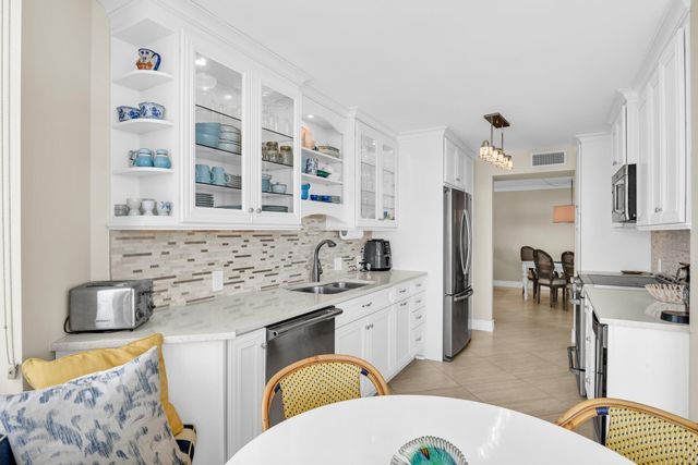500 S Ocean Boulevard 1602, Boca Raton, FL 33432