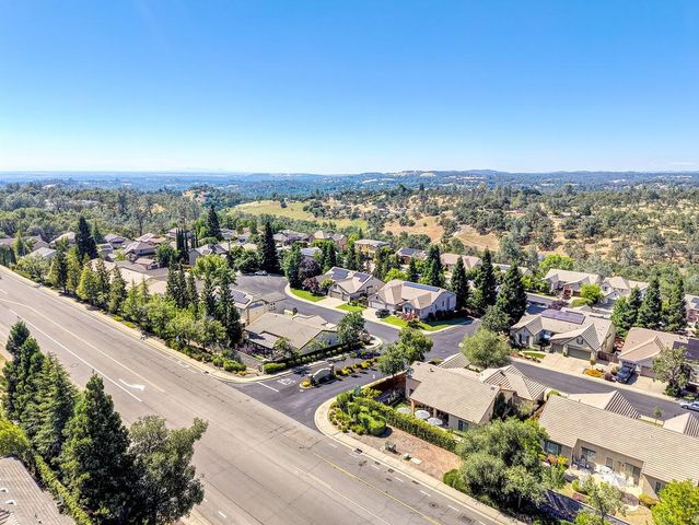 528 Oakhurst Ter, Auburn, CA 95603