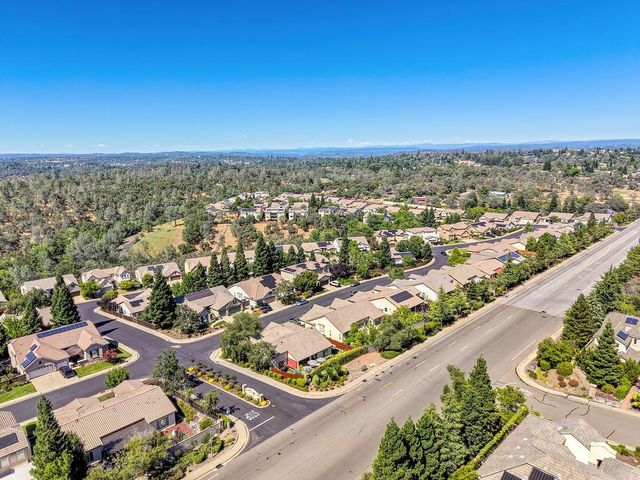 528 Oakhurst Ter, Auburn, CA 95603