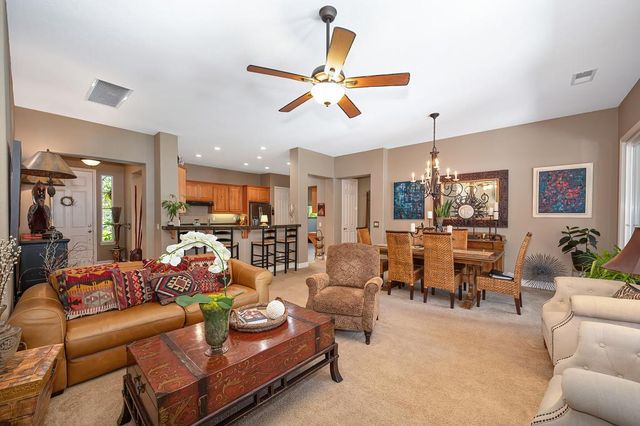 528 Oakhurst Ter, Auburn, CA 95603