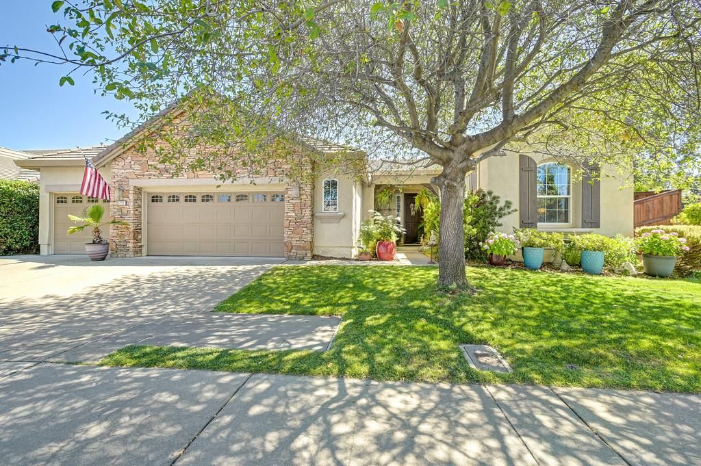 528 Oakhurst Ter, Auburn, CA 95603