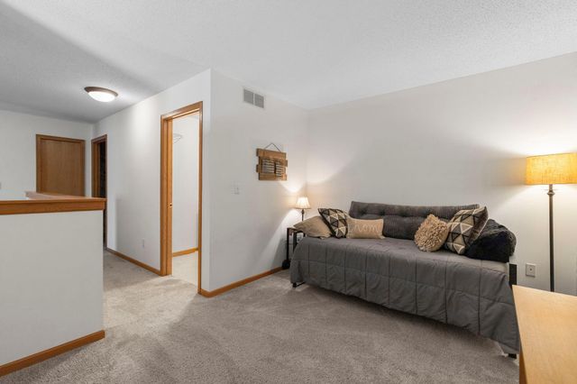 14120 Alabama Avenue S, Savage, MN 55378