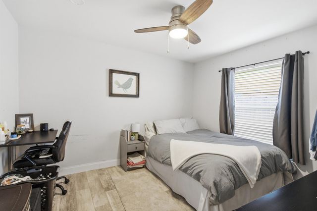 1105 Cherokee Street, Jupiter, FL 33458