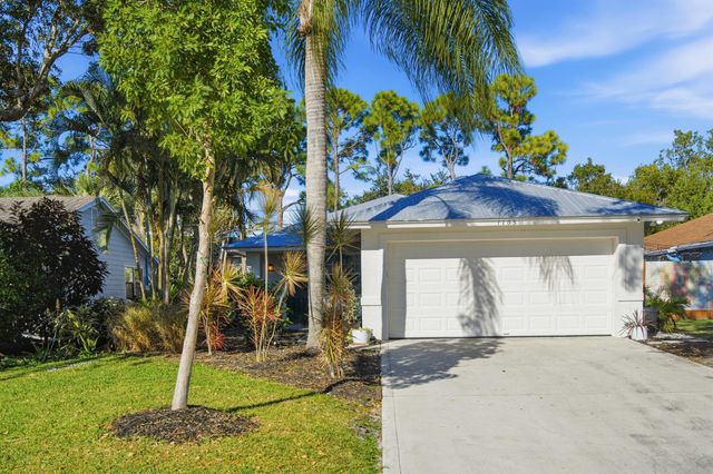 1105 Cherokee Street, Jupiter, FL 33458