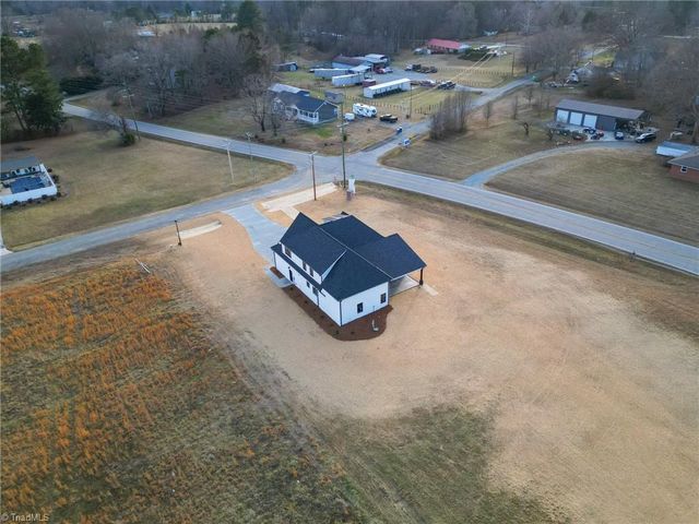 117 Hanes Lane, Lexington, NC 27295