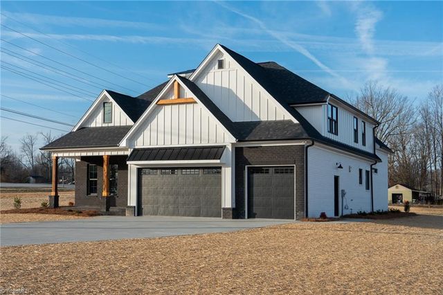 117 Hanes Lane, Lexington, NC 27295