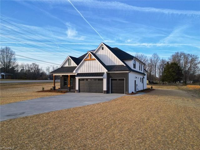 117 Hanes Lane, Lexington, NC 27295