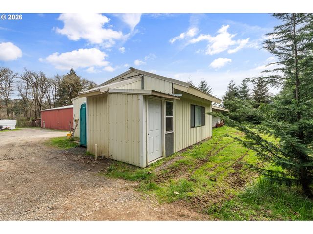 22994 REDOAK Ln, Veneta, OR 97487
