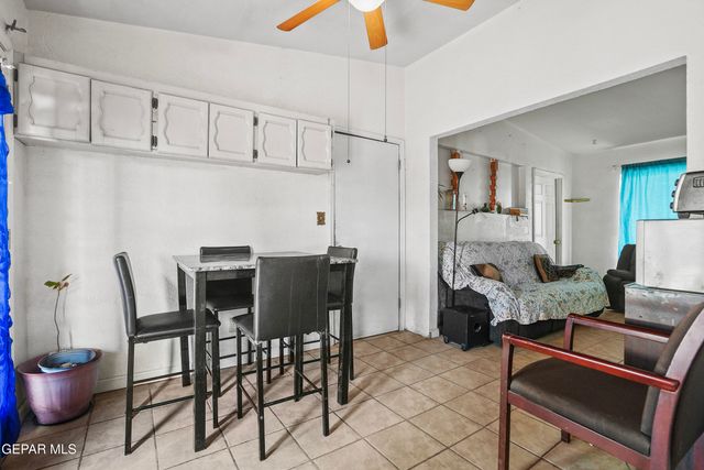 5828 BLACKHAWK Drive, El Paso, TX 79924