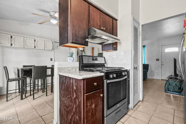 5828 BLACKHAWK Drive, El Paso, TX 79924