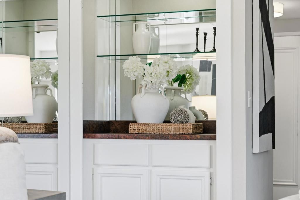 Image 16 of property listing at 1280 Sharon Park Drive 27, Menlo Park, CA 94025