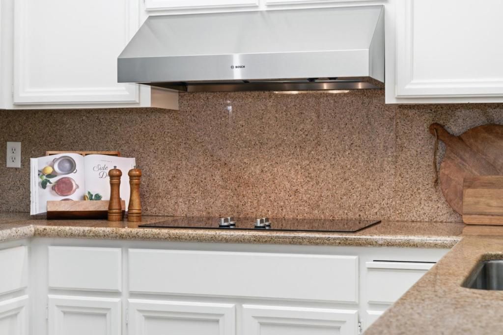 Image 25 of property listing at 1280 Sharon Park Drive 27, Menlo Park, CA 94025