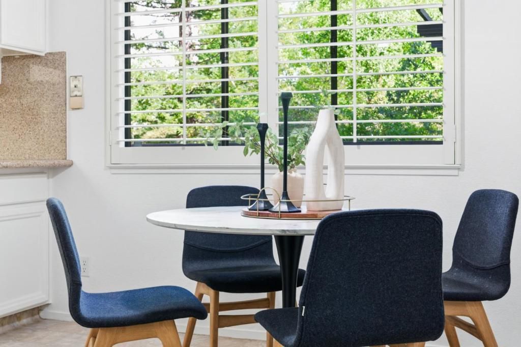 Image 30 of property listing at 1280 Sharon Park Drive 27, Menlo Park, CA 94025