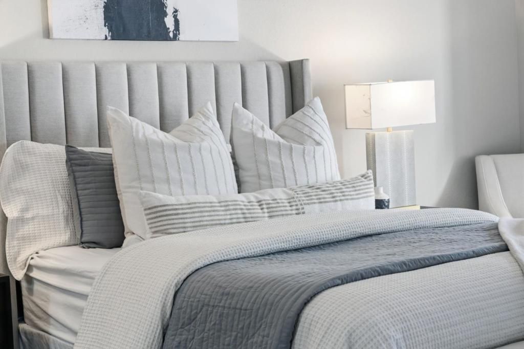 Image 35 of property listing at 1280 Sharon Park Drive 27, Menlo Park, CA 94025