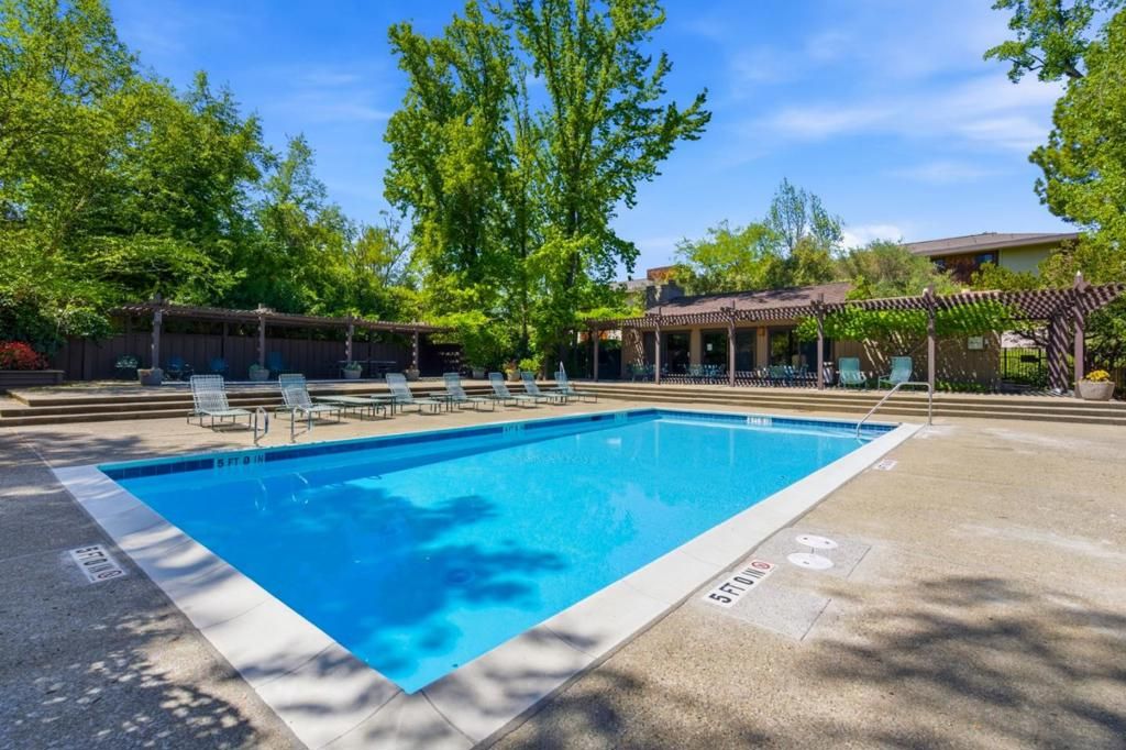 Image 63 of property listing at 1280 Sharon Park Drive 27, Menlo Park, CA 94025