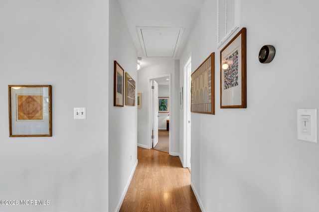 34 Cove Point Road, Toms River, NJ 08753