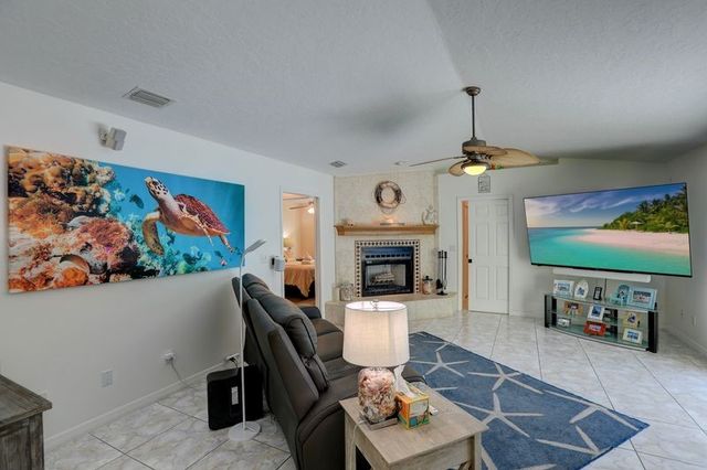 350 Watercrest Street, Sebastian, FL 32958