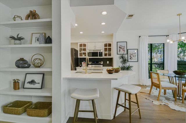 4711 Spicewood Springs RD A-101, Austin, TX 78759