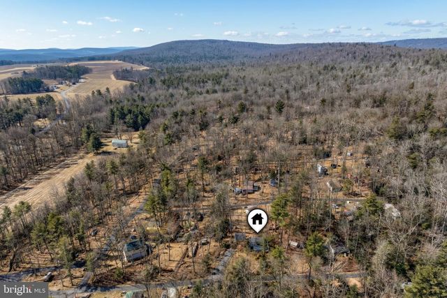 30 PINE TREE TRL, Orrtanna, PA 17353