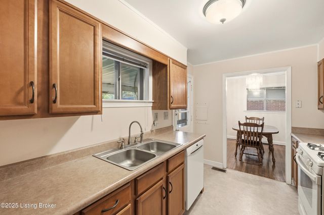 415 N Hite Ave, Louisville, KY 40206