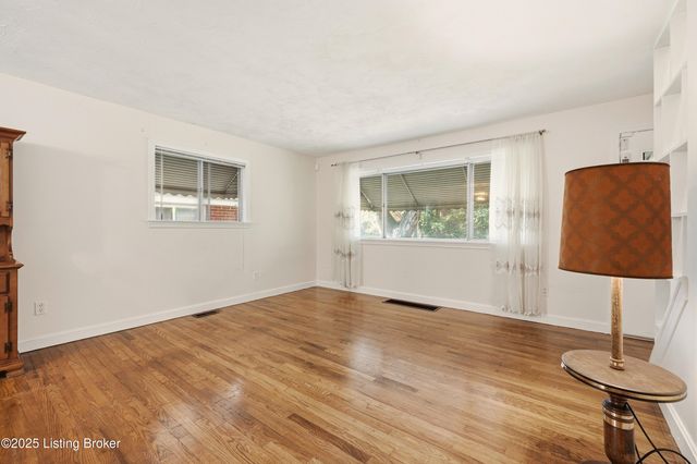 415 N Hite Ave, Louisville, KY 40206