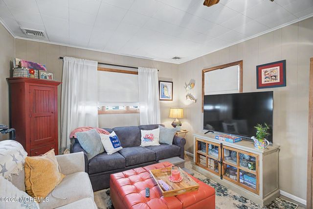 223 Sampson Avenue, Seaside Heights, NJ 08751