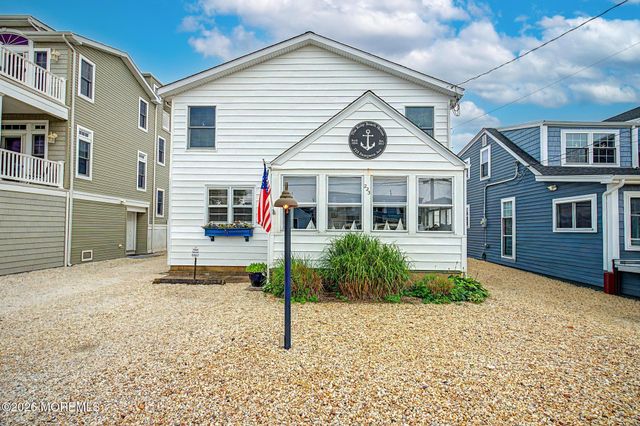223 Sampson Avenue, Seaside Heights, NJ 08751