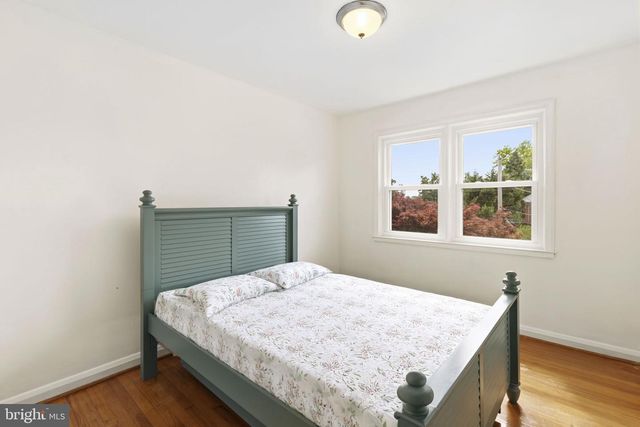 8300 RIDGELY OAK RD, Baltimore, MD 21234