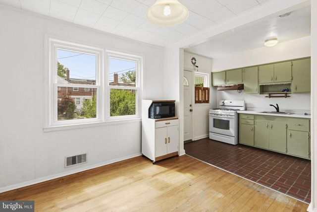 8300 RIDGELY OAK RD, Baltimore, MD 21234