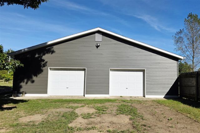 828 S Wicker Road, Stanton, MI 48888