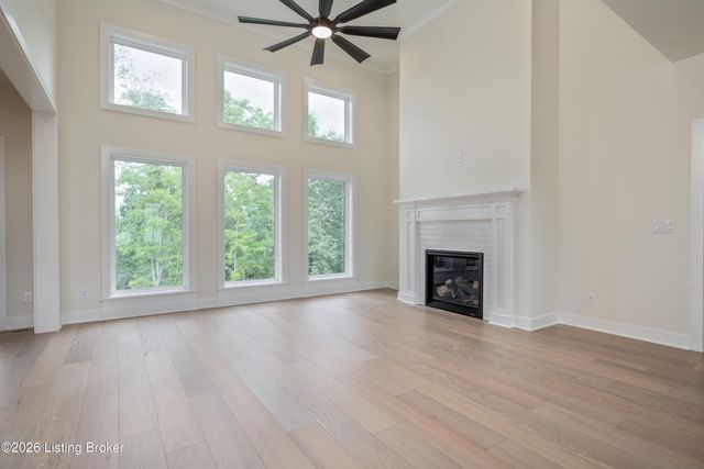 6209 Brentwood Ct, Crestwood, KY 40014