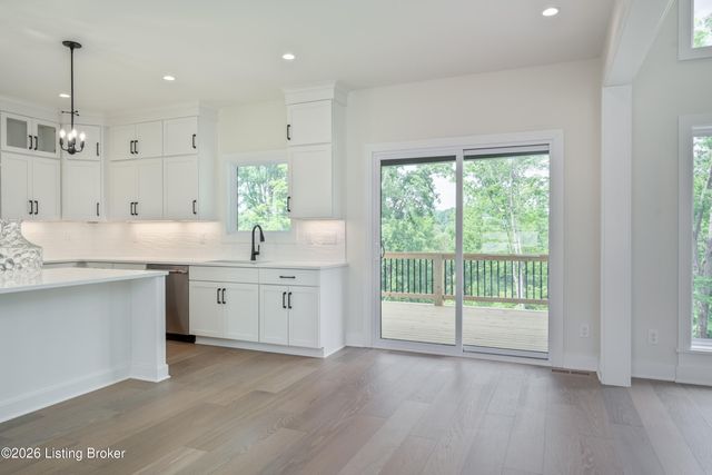 6209 Brentwood Ct, Crestwood, KY 40014