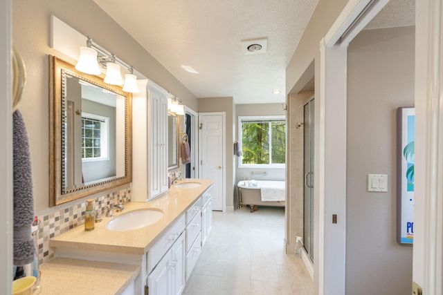 16322 N Little Spokane Dr, Spokane, WA 99208