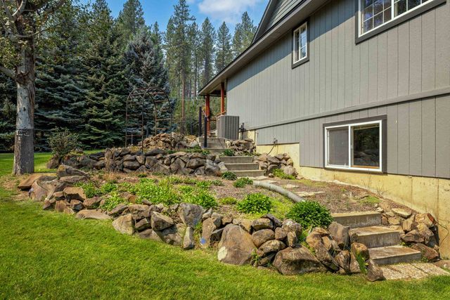 16322 N Little Spokane Dr, Spokane, WA 99208