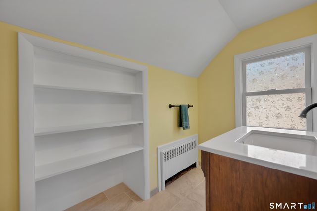 37 Harmund Place, Wethersfield, CT 06109