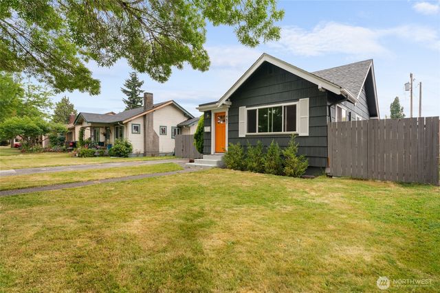 467 22nd Avenue, Longview, WA 98632