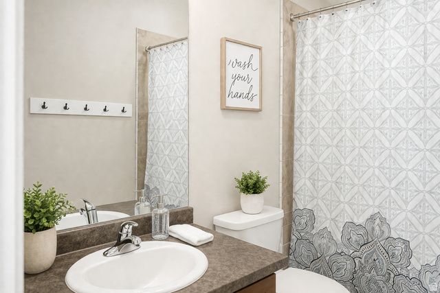 5655 S 4525 W, Hooper, UT 84315