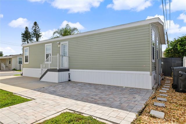 919 50TH AVENUE W, Bradenton, FL 34207