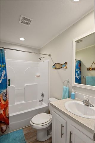 919 50TH AVENUE W, Bradenton, FL 34207