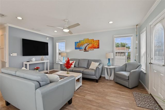 919 50TH AVENUE W, Bradenton, FL 34207