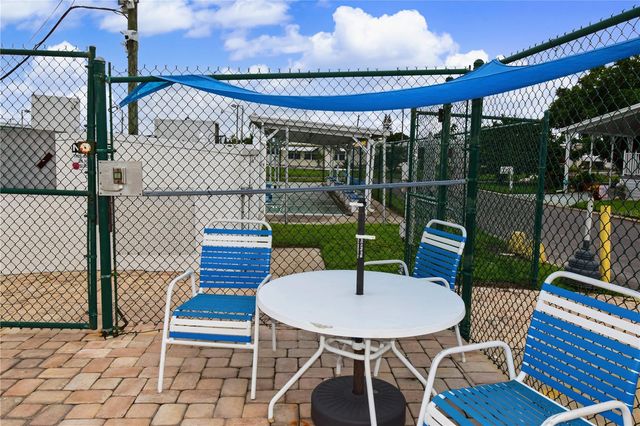 919 50TH AVENUE W, Bradenton, FL 34207