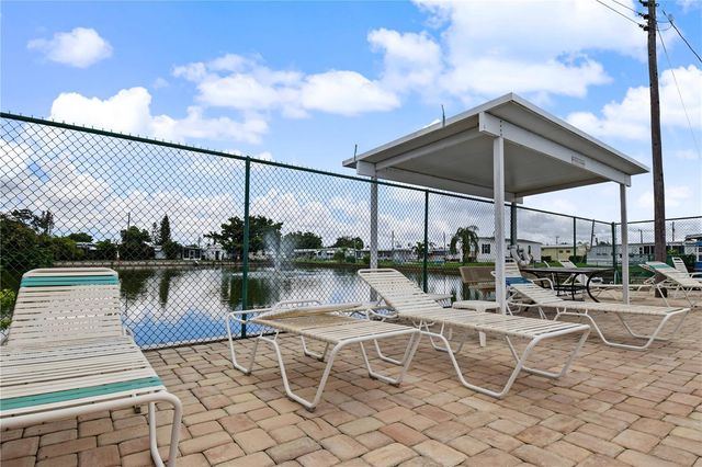 919 50TH AVENUE W, Bradenton, FL 34207