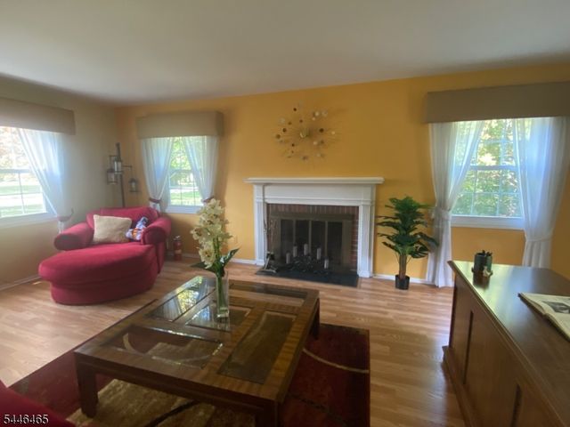 219 Berger St, Franklin Twp., NJ 08873