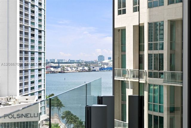 300 Biscayne Blvd Way 1106, Miami, FL 33131