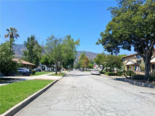 227 N Wabash Avenue, Glendora, CA 91741