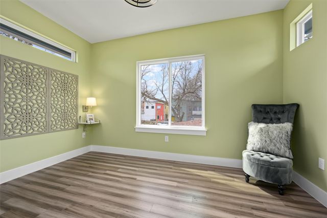 2102 E 2nd ST 2, Austin, TX 78702