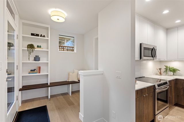 7338 27th Avenue NW, Seattle, WA 98117