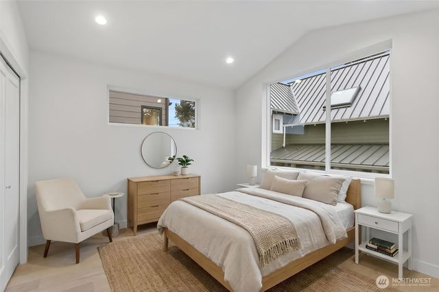 7338 27th Avenue NW, Seattle, WA 98117