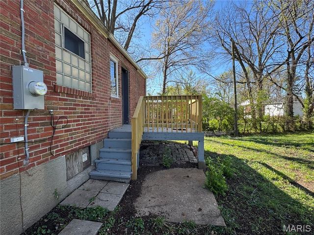 9169 Newby Street, Bellefontaine Nghbrs, MO 63137