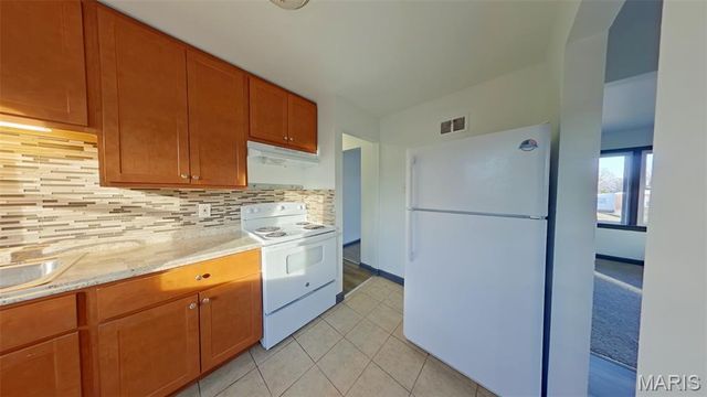 9169 Newby Street, Bellefontaine Nghbrs, MO 63137